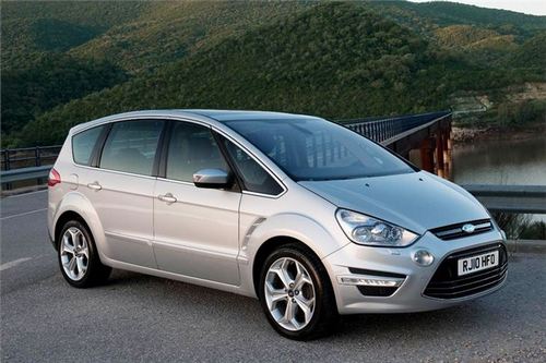 Vergleich Ford S Max Und Volkswagen Touran Was Ist Besser