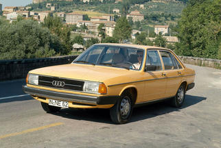  100 (C2, Typ 43, Facelift 1979) 1979-1982